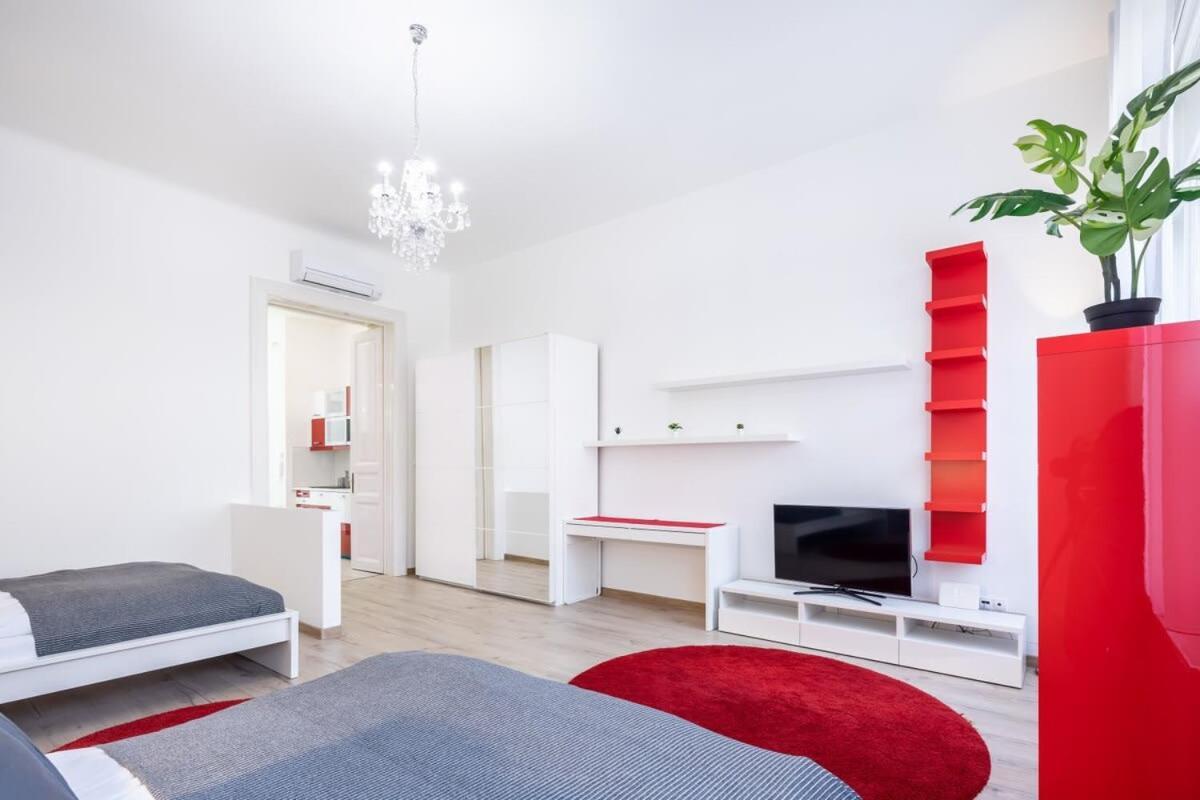 Super Central Convenient Apartment Budapest Ngoại thất bức ảnh