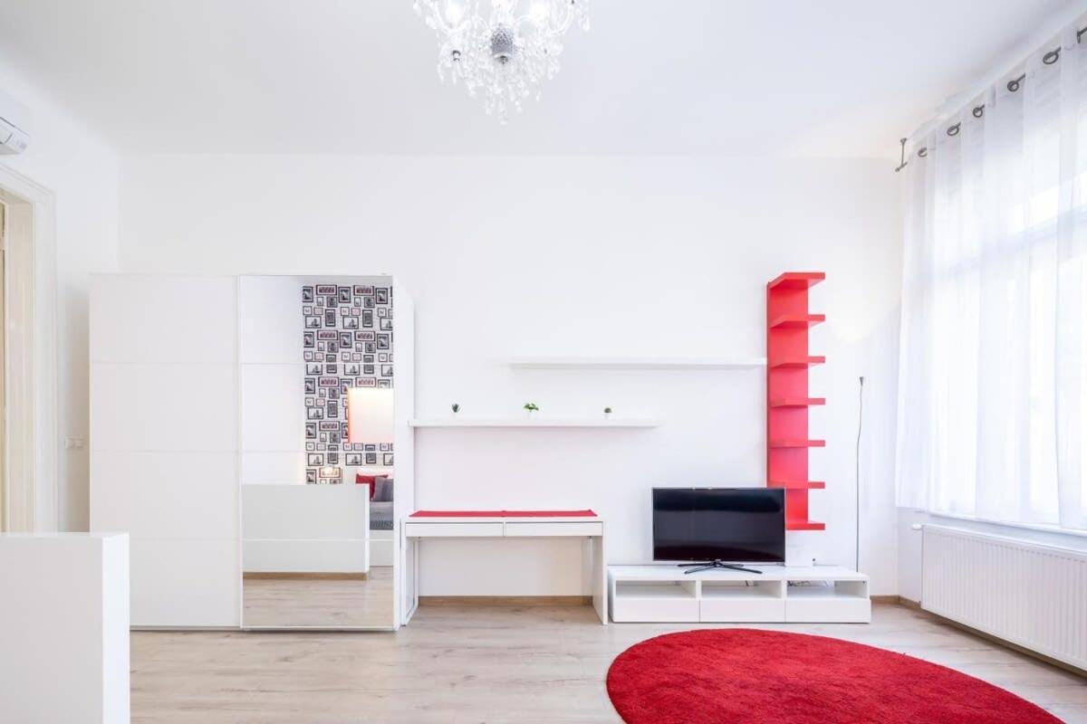 Super Central Convenient Apartment Budapest Ngoại thất bức ảnh